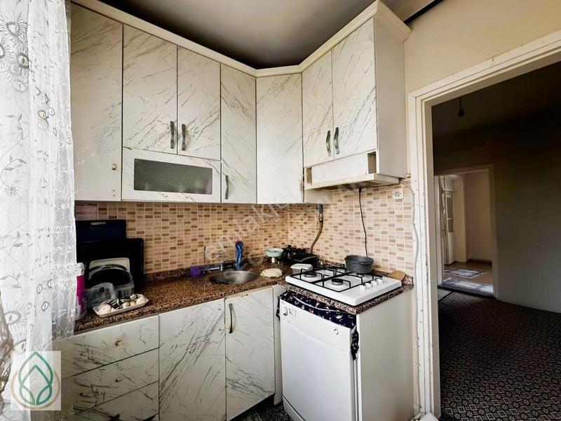 Yeşilovada Satılık 2+1 Geniş Daire — fotoğraf 21