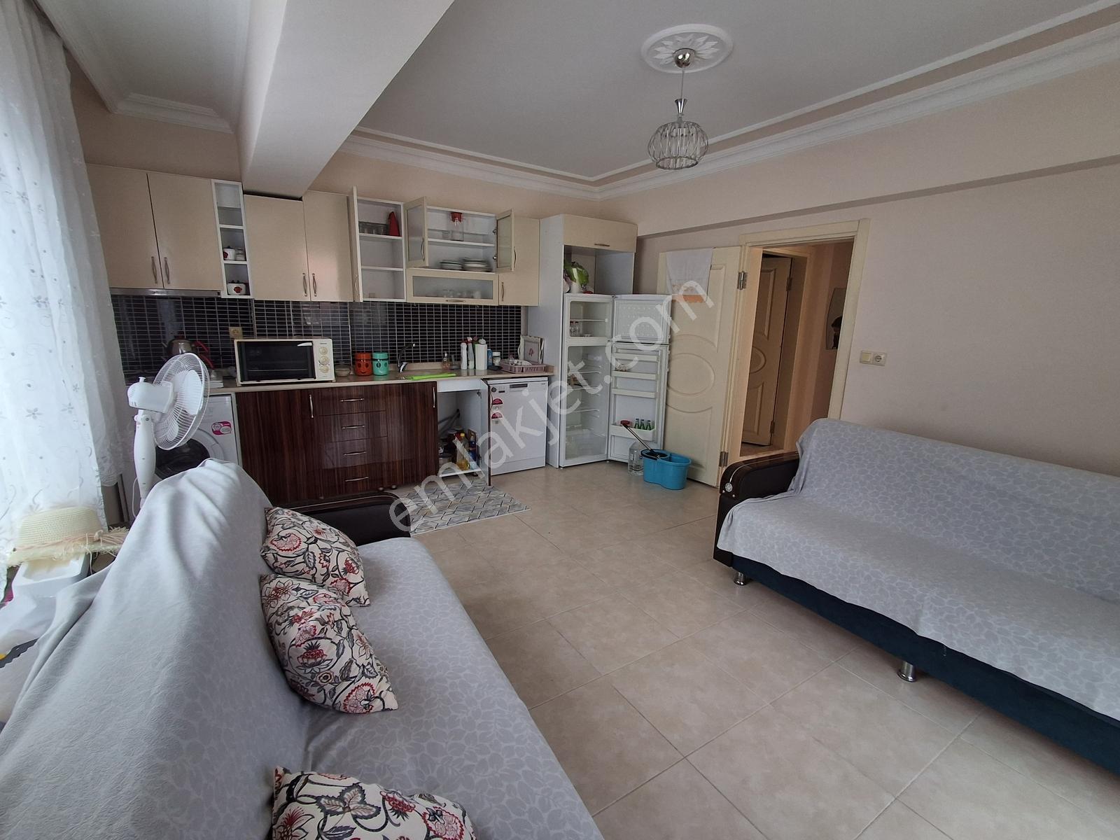 Karasu'da Sahile Yakın Havuzlu Sitede Eşyalı Satılık 2+1 Daire — fotoğraf 7