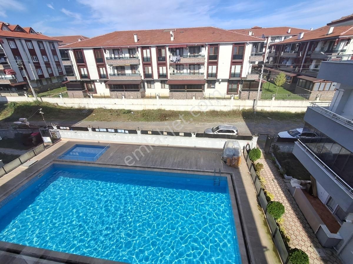 Karasu'da Sahile Yakın Havuzlu Sitede Eşyalı Satılık 2+1 Daire — fotoğraf 26