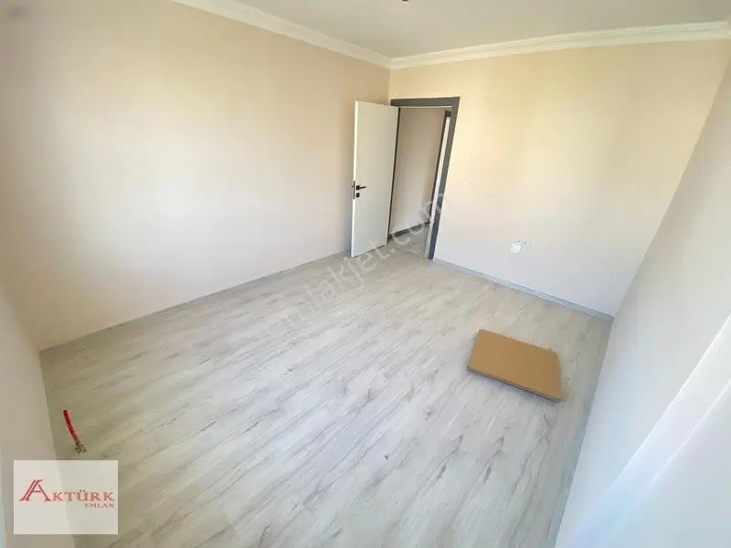 //aktürk Emlak\\kapalı Otopark Asansör İskan Ankastre 130m2daire — fotoğraf 13