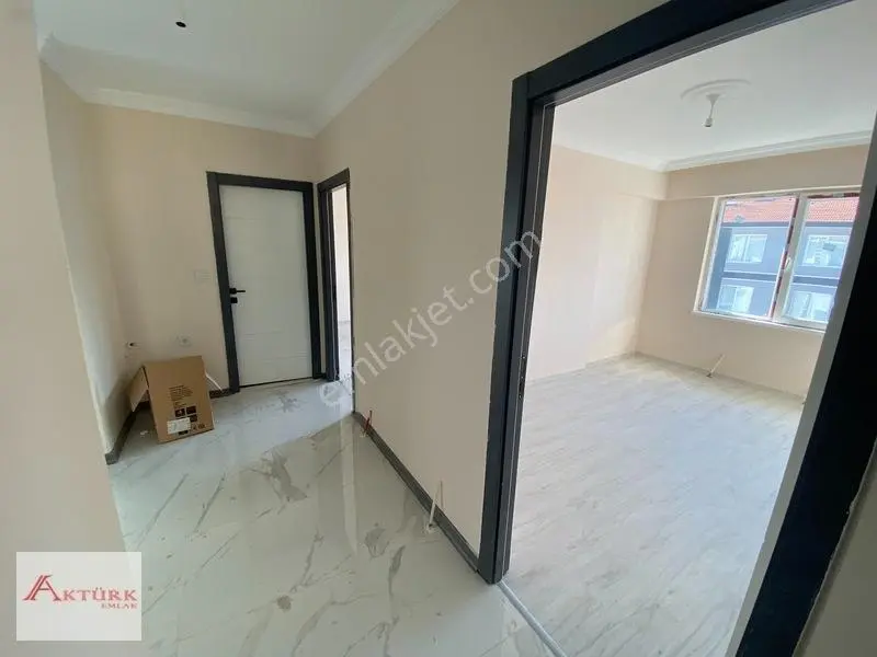 //aktürk Emlak\\kapalı Otopark Asansör İskan Ankastre 130m2daire — fotoğraf 18