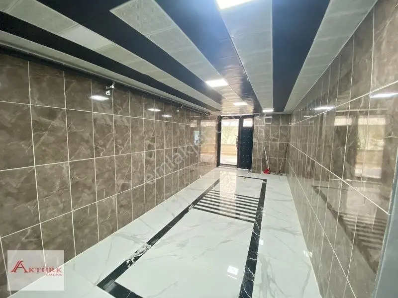 //aktürk Emlak\\kapalı Otopark Asansör İskan Ankastre 130m2daire — fotoğraf 32