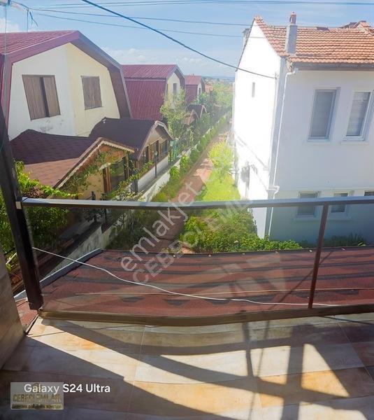 Cebeci Emlaktan Mustalik Bahçeli Köşe Dubleks — fotoğraf 2