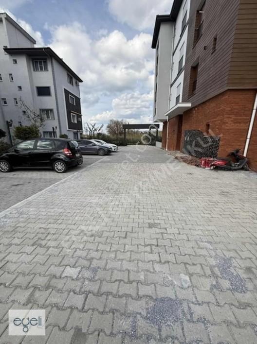 Davutlar'ın En Tercih Edilen Lokasyonunda 2+1 Daire — fotoğraf 17