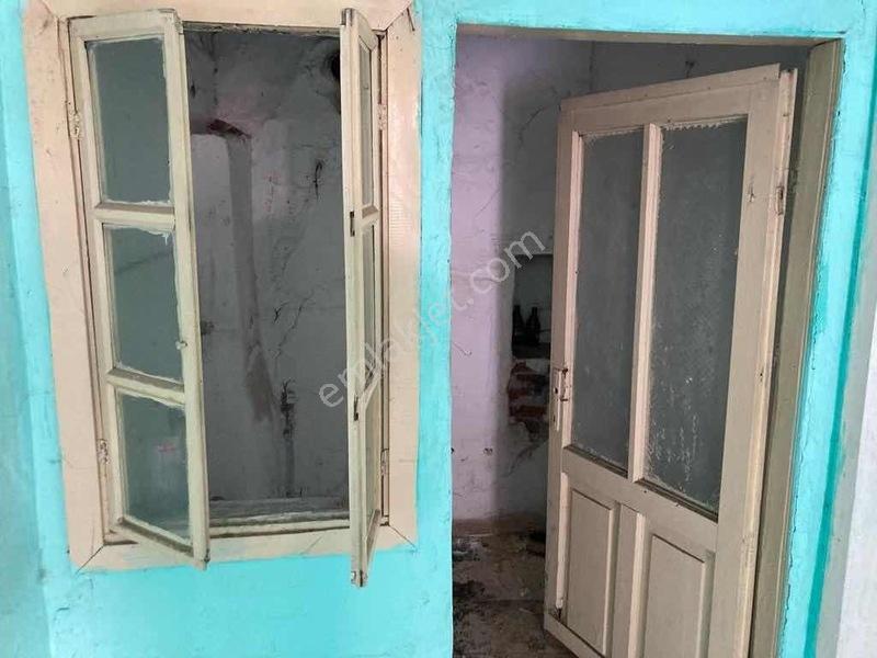 Elagöz Gayrımenkul'den Şehır Merkezınde Büyük Bahçelı Müstakıl — fotoğraf 4