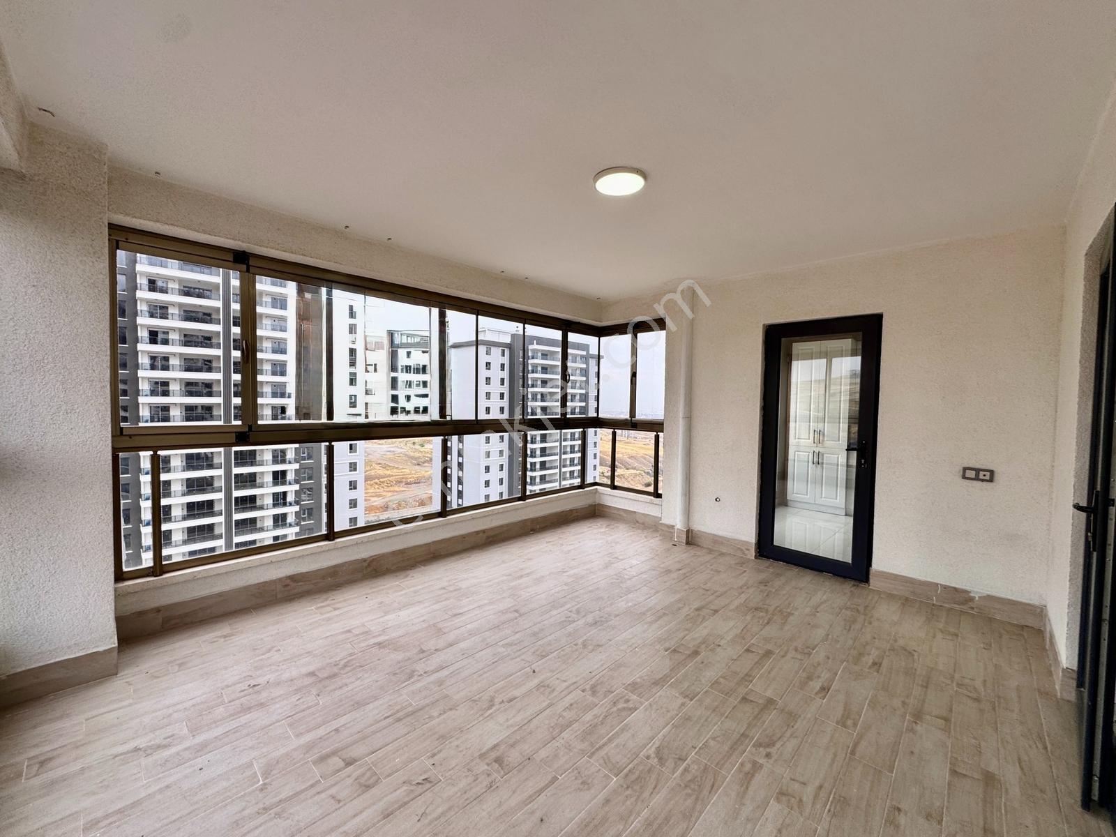 Göktaş'tan█ Hastane Yanı 4+1 Ultra Lüx Sitede Full Yapılı Daire — fotoğraf 24