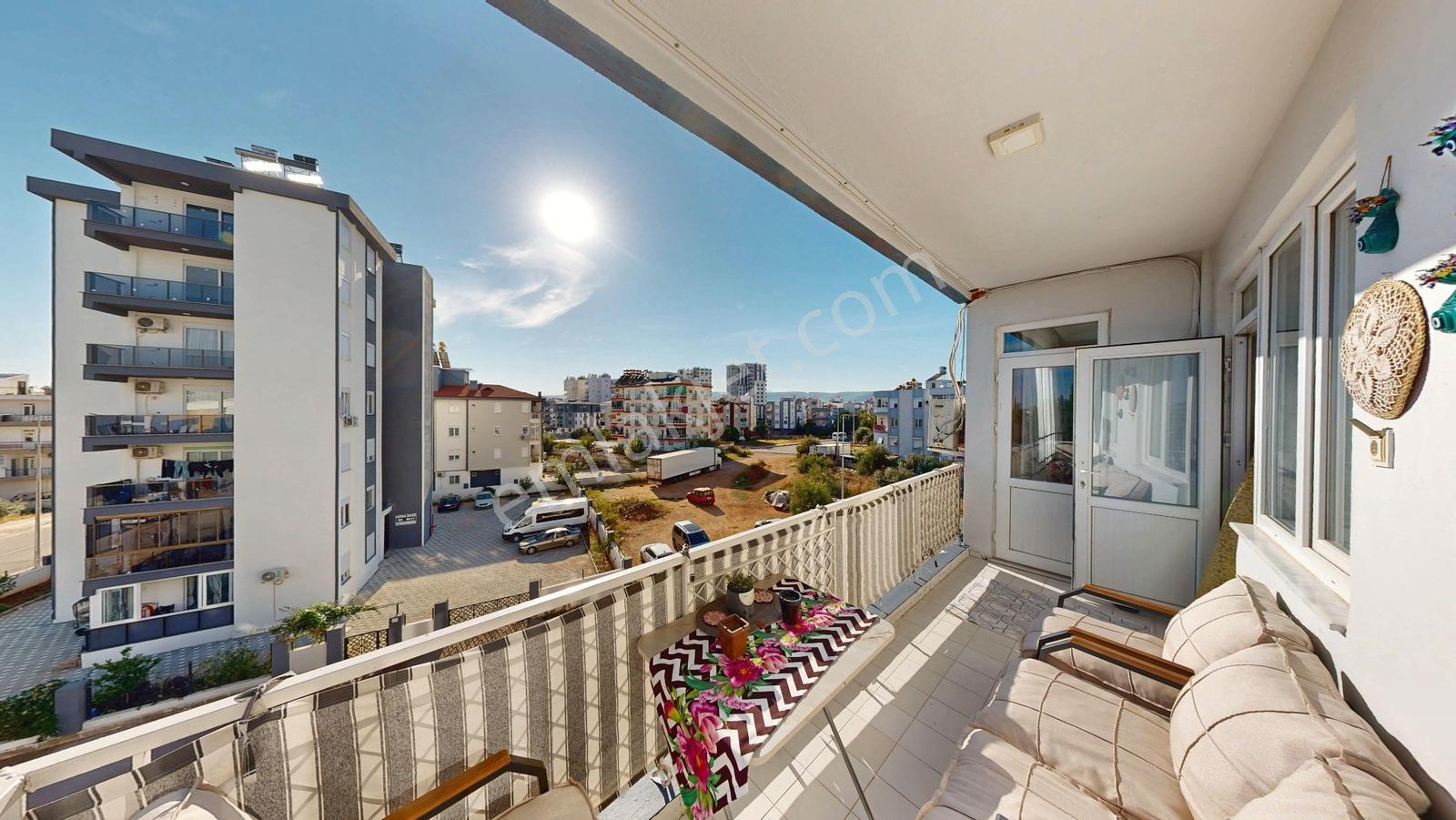 Aktoprak Mahallesinde Site İçerisinde 3+1 Katta Önü Açık Daire — fotoğraf 7