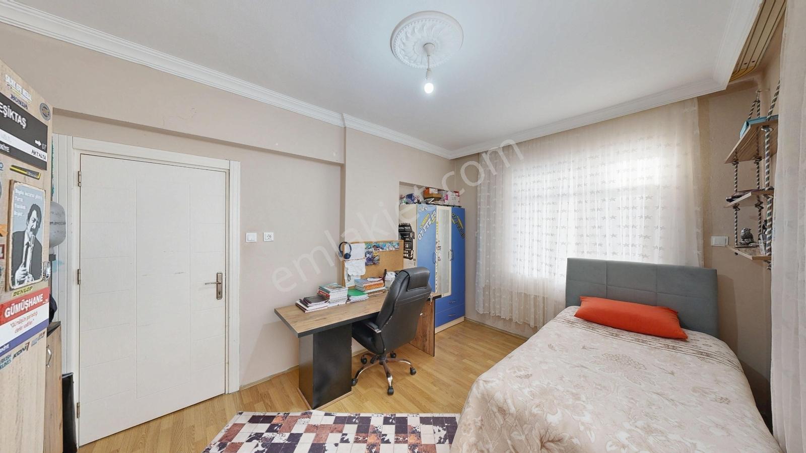 Aktoprak Mahallesinde Site İçerisinde 3+1 Katta Önü Açık Daire — fotoğraf 19