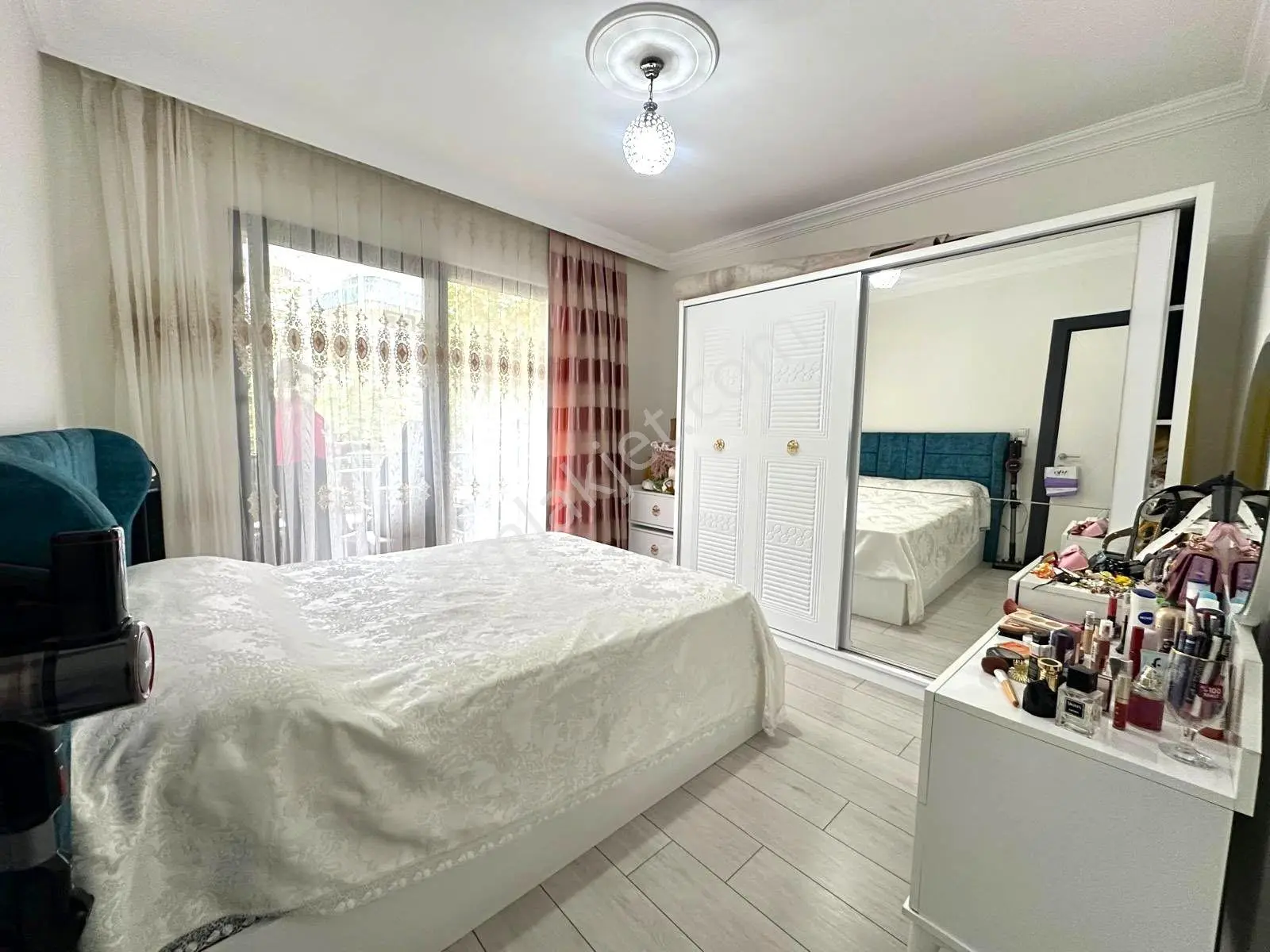 Tek Yetkili Gümüş'den Harika Konumda Denize 500m Full Kredili 1+1 Daire! — fotoğraf 14