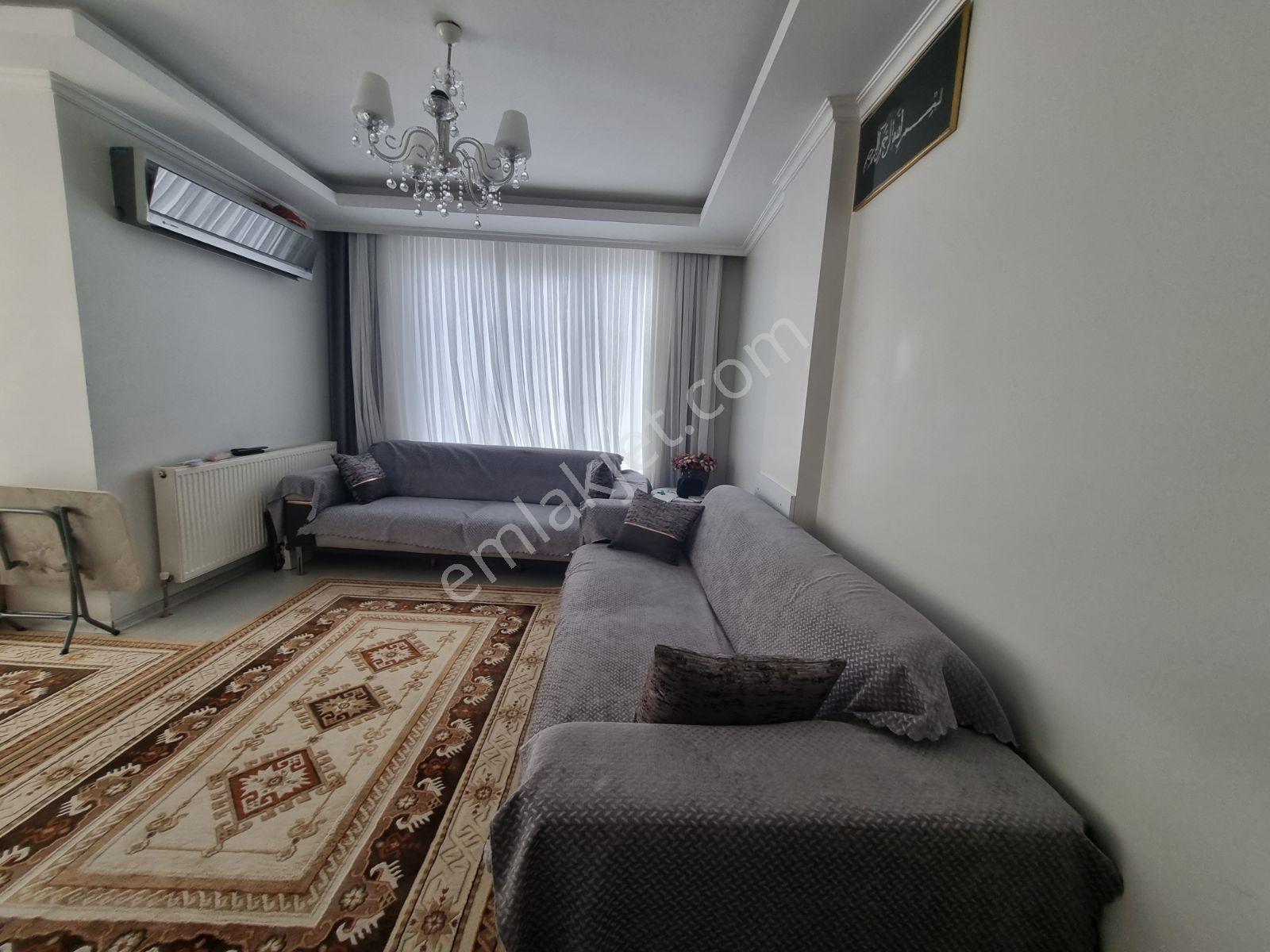 Bağcılar İnönü Mah.de Satılık 2+1 95 M2 Daire — fotoğraf 3