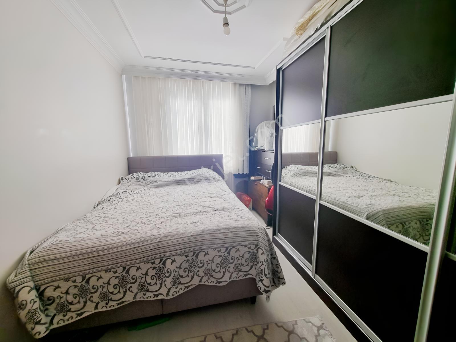Bağcılar İnönü Mah.de Satılık 2+1 95 M2 Daire — fotoğraf 13