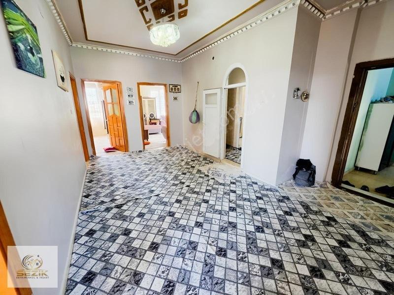 Gülbahcesi Mh Mavi Cennet Havuzu İlerisinde 320 Mt 4 Katlı Ev — fotoğraf 15
