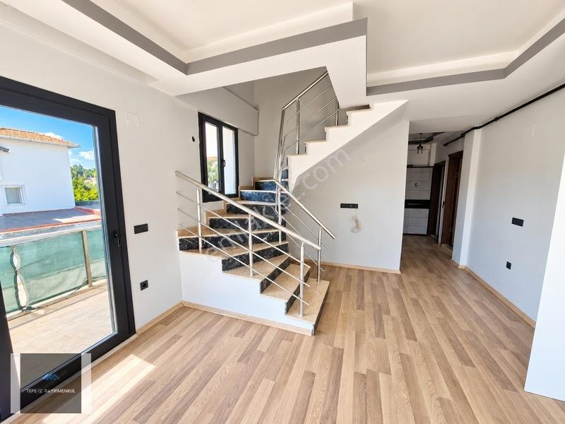 Urla Yaka'da 130 M² 4+1 Çatı Piyesli Satılık Dubleks Daire — fotoğraf 19