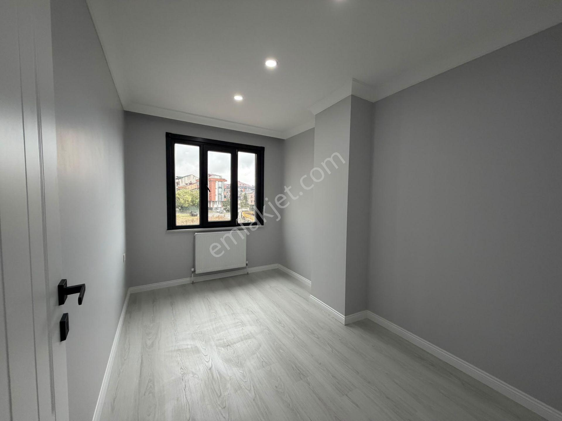 Arnavutköy Bollucada Sıfır Lüx 2+1 Arakat — fotoğraf 10