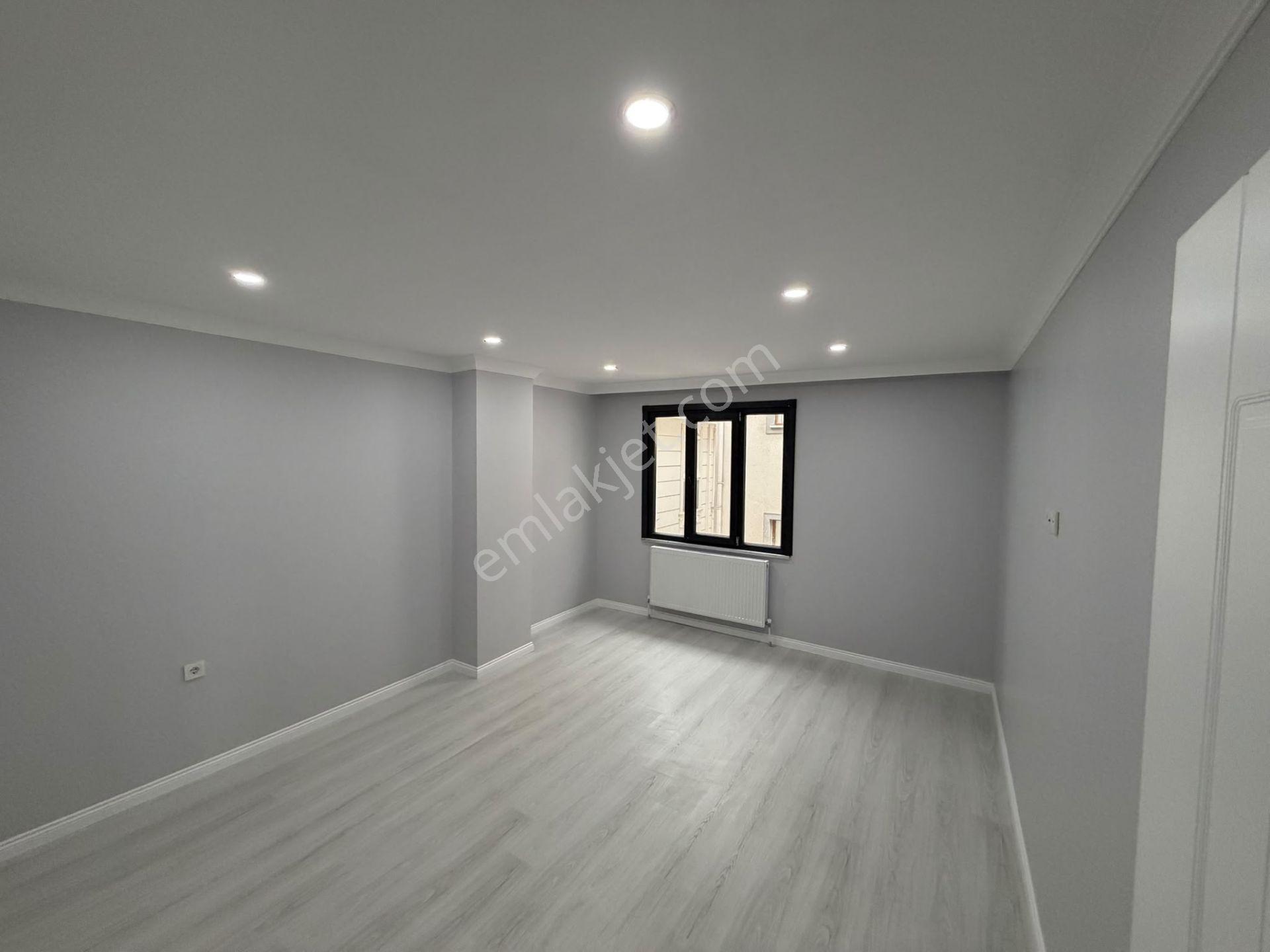 Arnavutköy Bollucada Sıfır Lüx 2+1 Arakat — fotoğraf 11