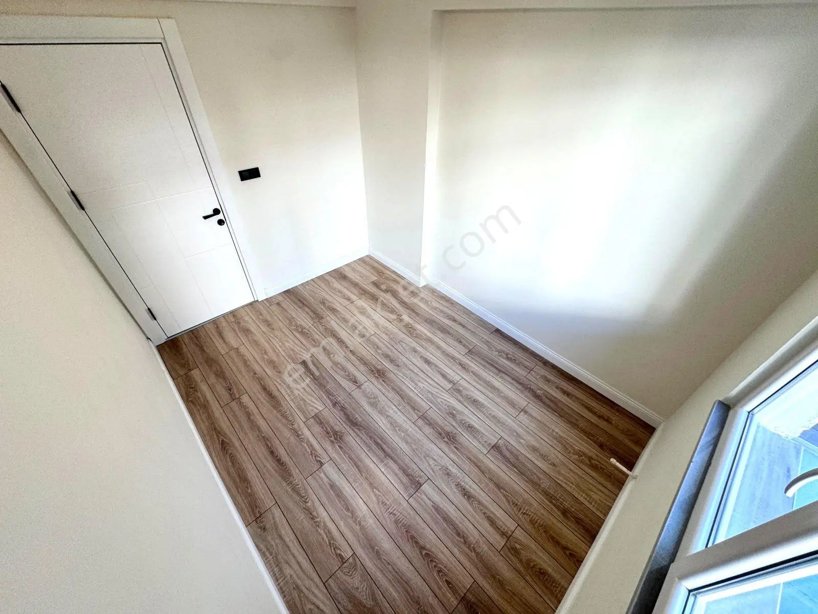 Referans'tan Akçay Merkez'de Denize 500 Mt Ebeveyn Banyolu 3+1 Daire — fotoğraf 13