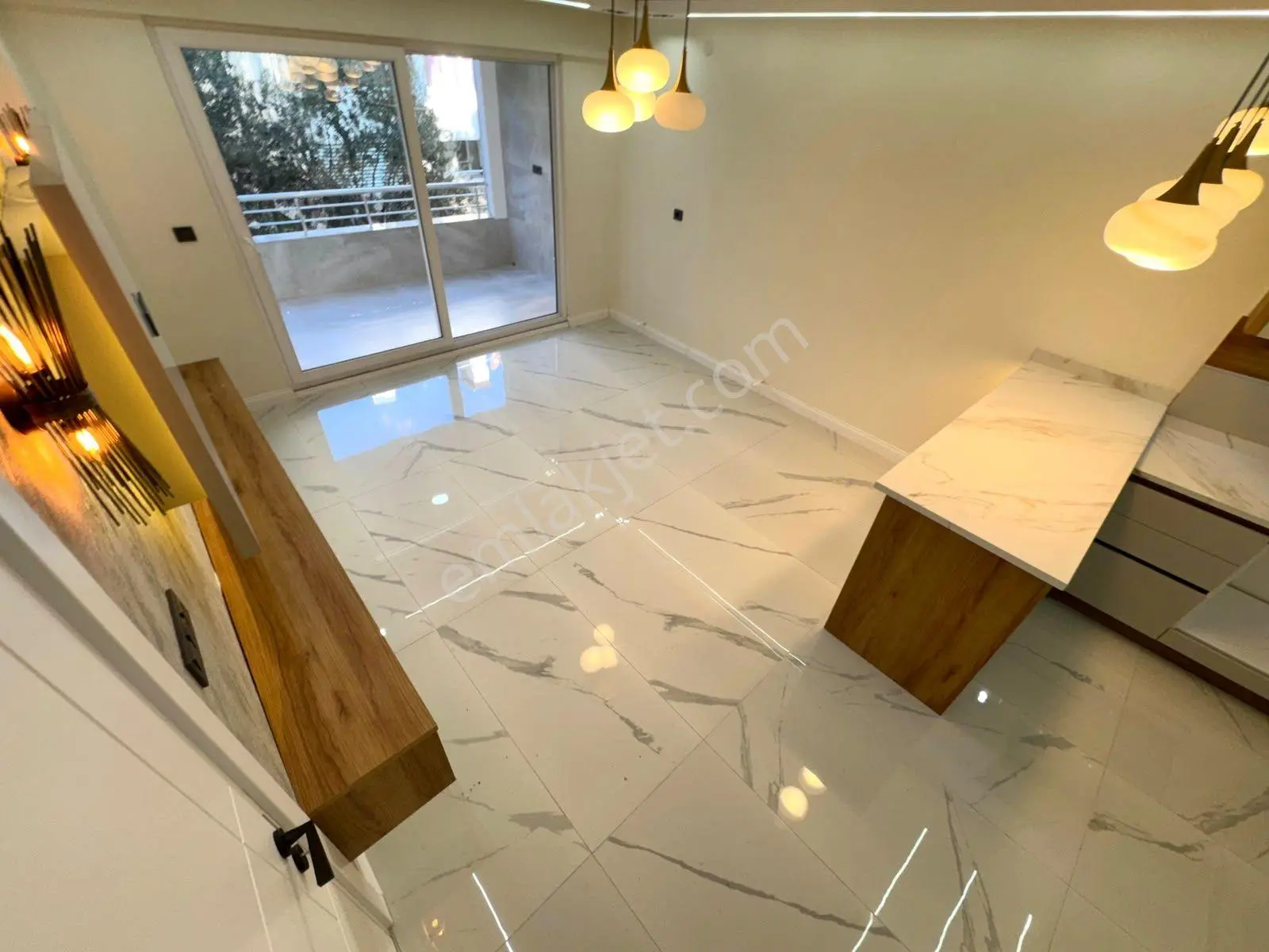 Referans'tan Akçay Merkez'de Denize 500 Mt Ebeveyn Banyolu 3+1 Daire — fotoğraf 33