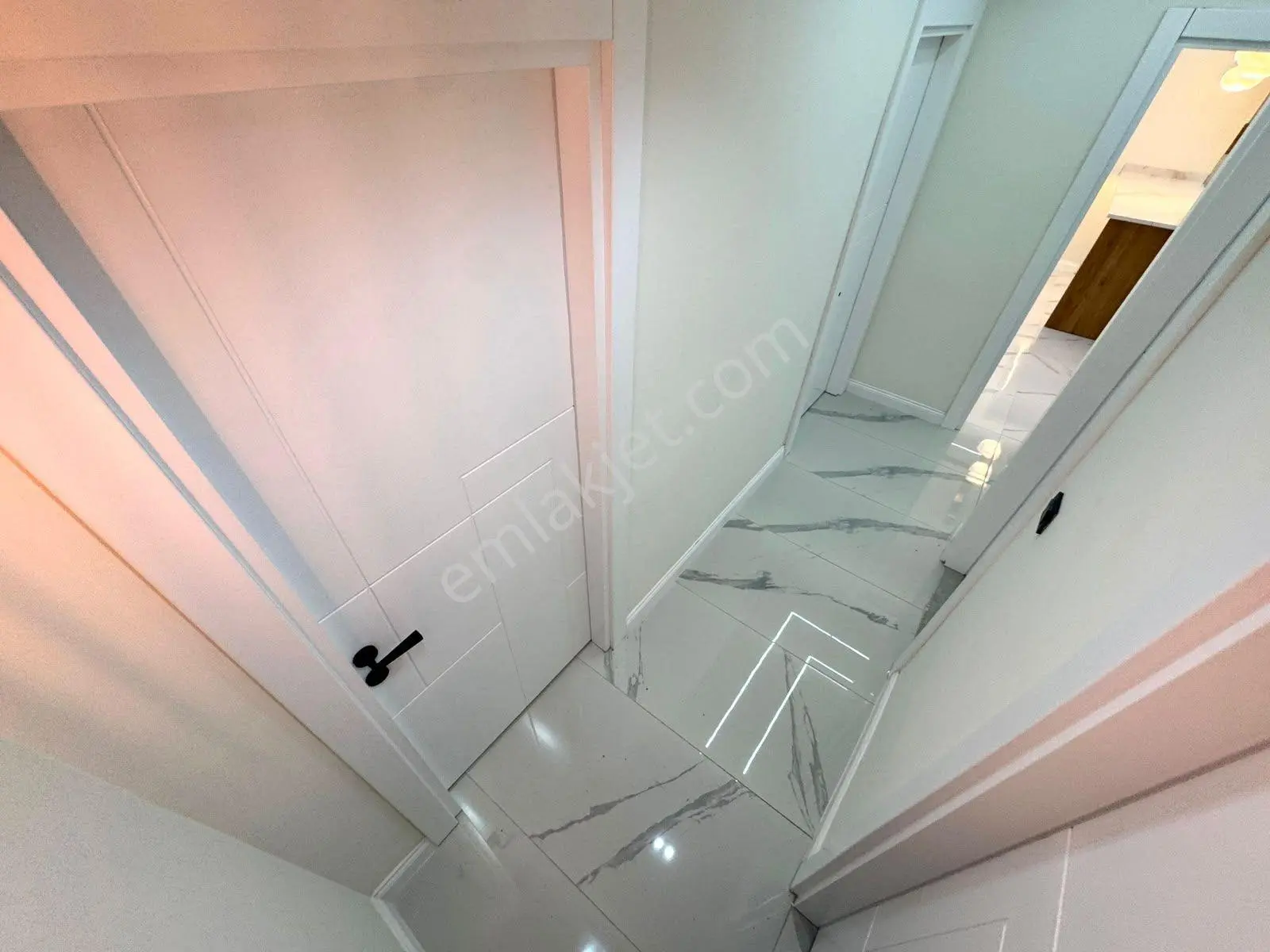 Referans'tan Akçay Merkez'de Denize 500 Mt Ebeveyn Banyolu 3+1 Daire — fotoğraf 34