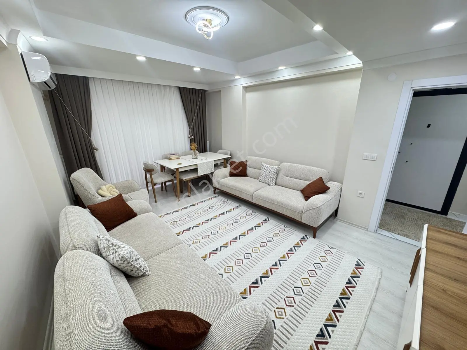 Aydın İnşaat'tan İsmetpaşa Mah 2 Yaşında 3+1 120m² 1.kat Daire.! — fotoğraf 3