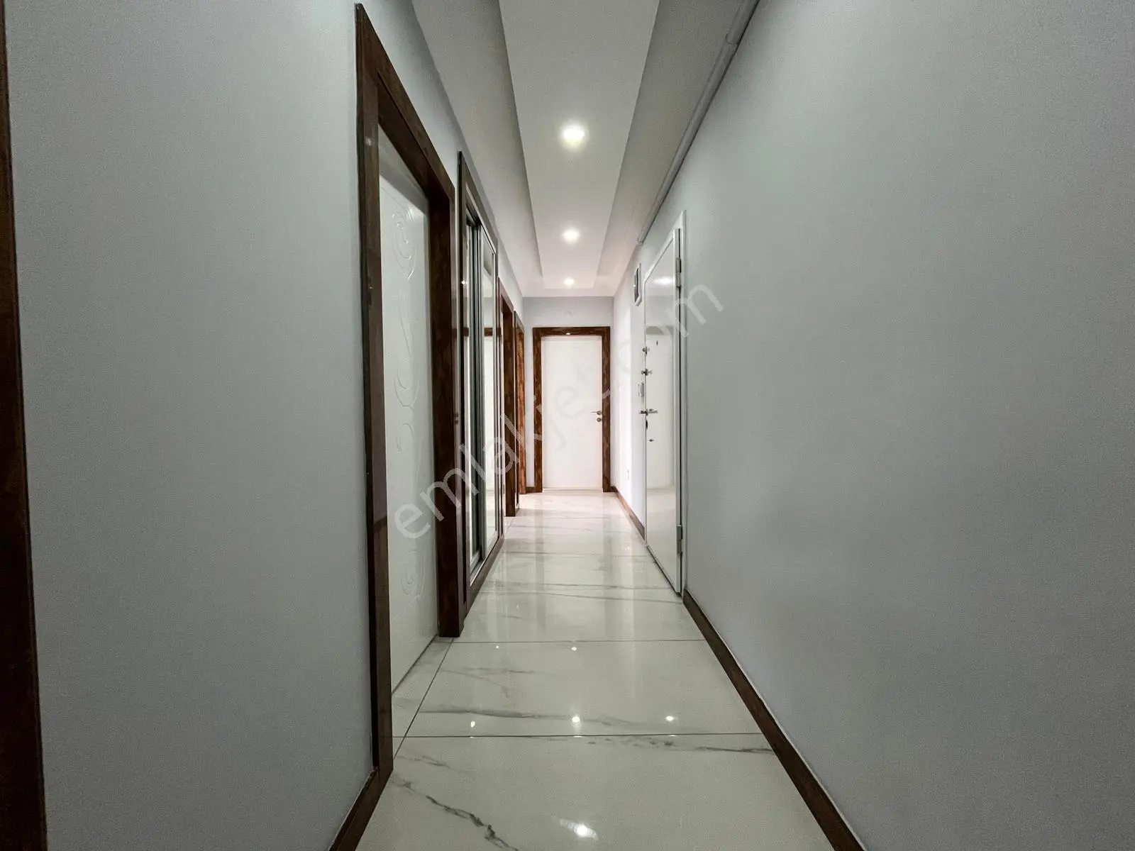 Yetkili Gümüşden Akçayda Full Kredili Doğalgazlı Denize 600m Şahane 2+1 Satılık Daire — fotoğraf 27