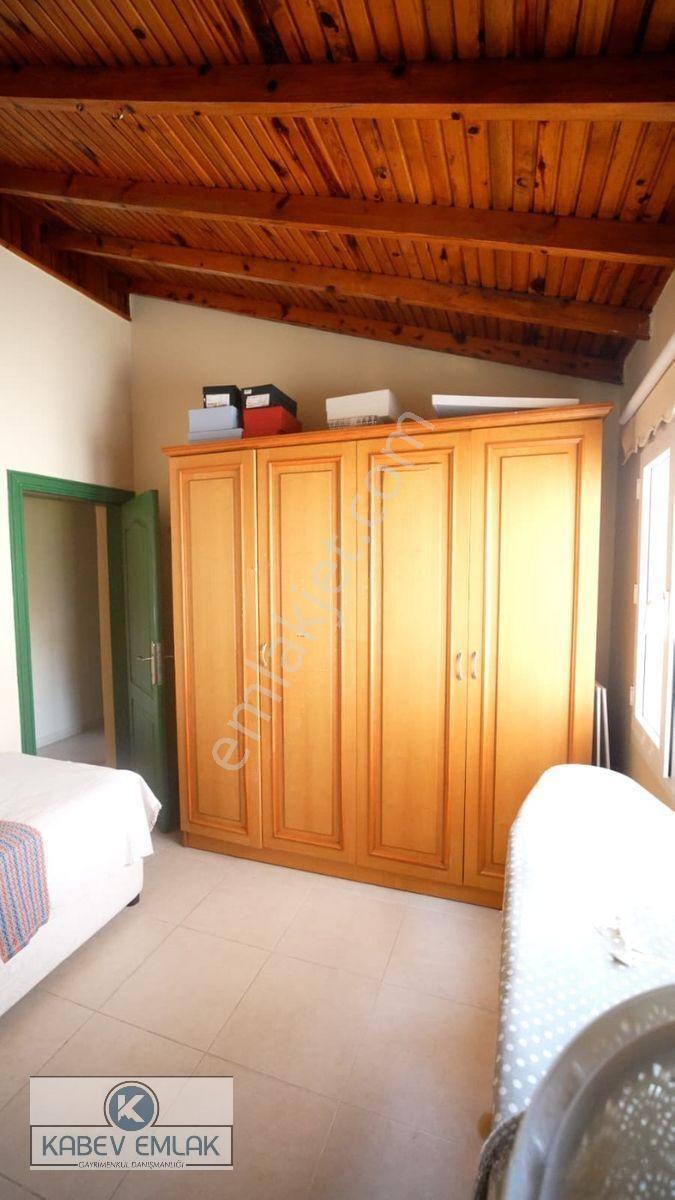 Kabev Emlak'tan Gümüşkent Sitesi İçersinde Denize Birkaç Adım Mesafede Eşsiz Villa Fırsatı !!! — fotoğraf 14
