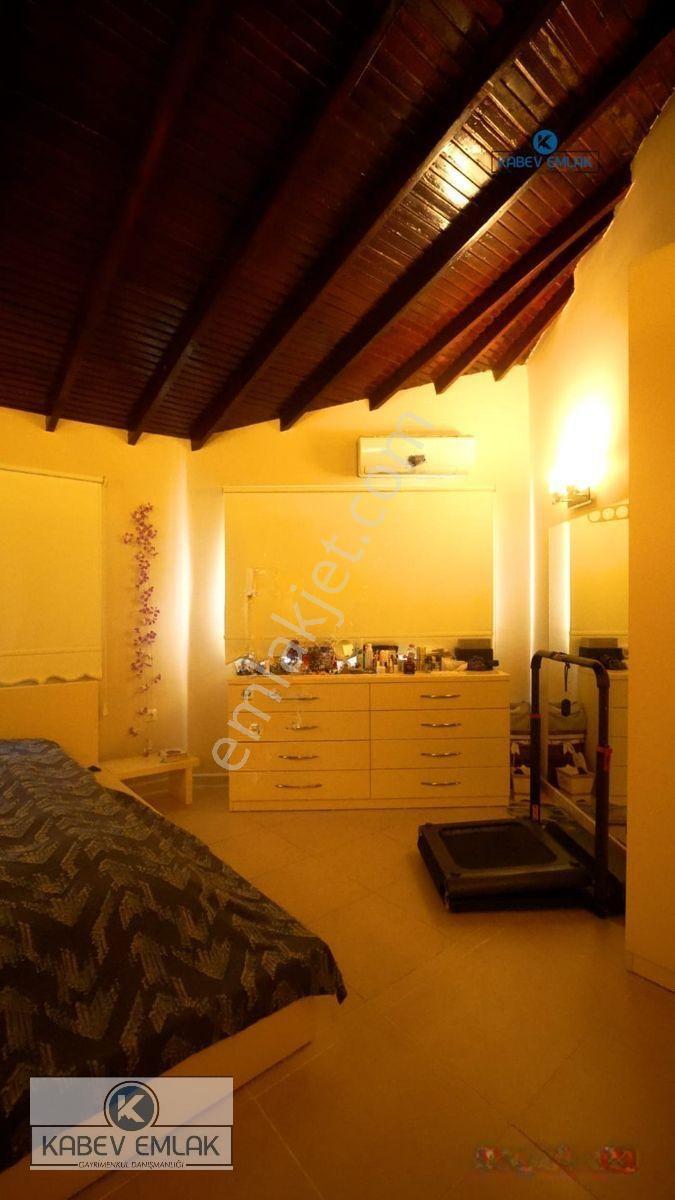 Kabev Emlak'tan Gümüşkent Sitesi İçersinde Denize Birkaç Adım Mesafede Eşsiz Villa Fırsatı !!! — fotoğraf 20