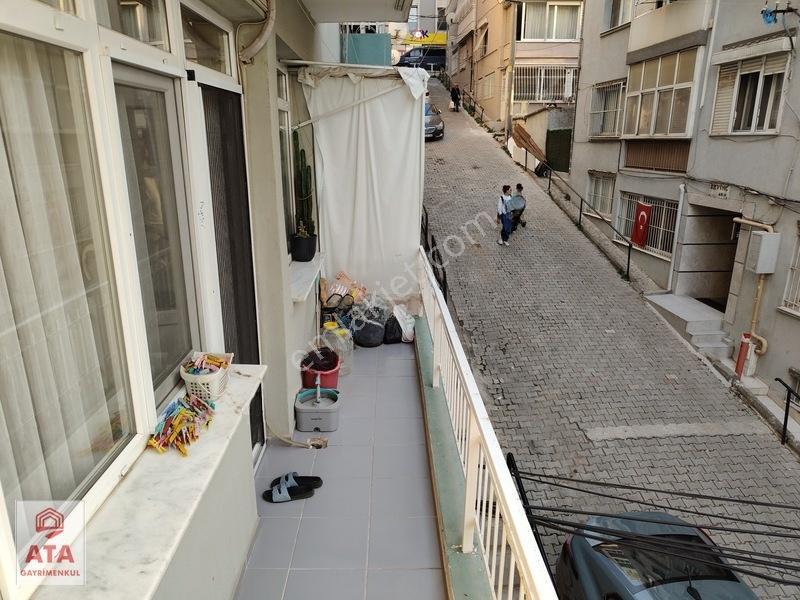 Tarihi Asansör Ve Karantina Yakını 2+1 Full Tadilatlı Satılık — fotoğraf 2