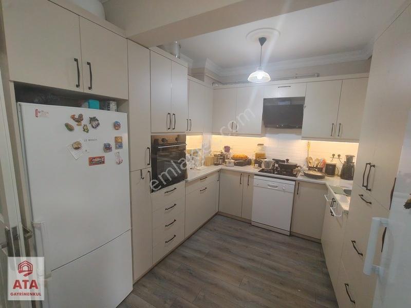 Tarihi Asansör Ve Karantina Yakını 2+1 Full Tadilatlı Satılık — fotoğraf 14