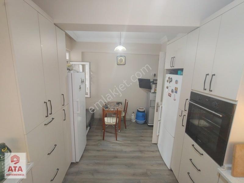 Tarihi Asansör Ve Karantina Yakını 2+1 Full Tadilatlı Satılık — fotoğraf 15