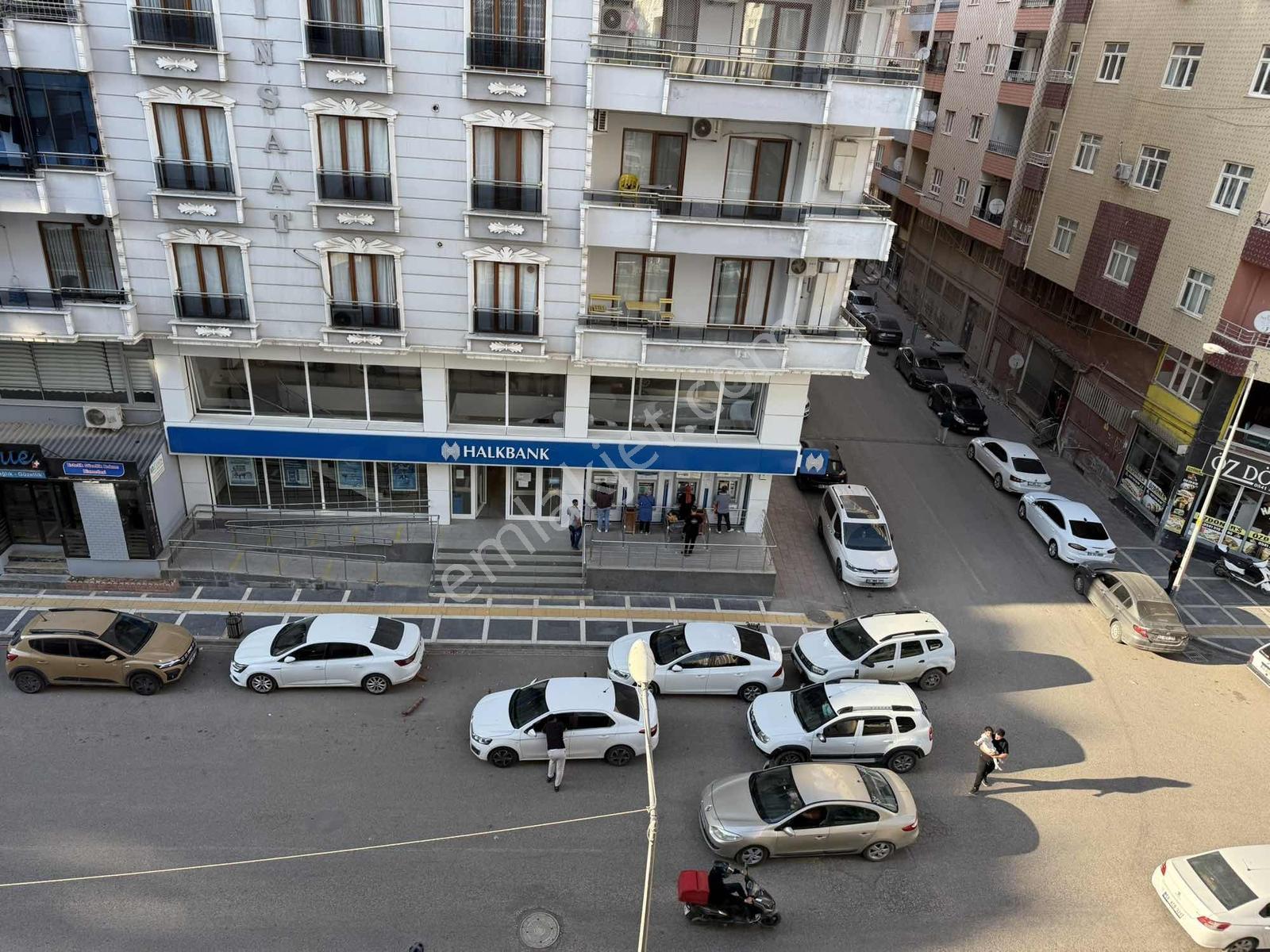 Ok Emlaktan Bulunmayan Konumda Satılık 3+1 Daire Köşe Başı — fotoğraf 14