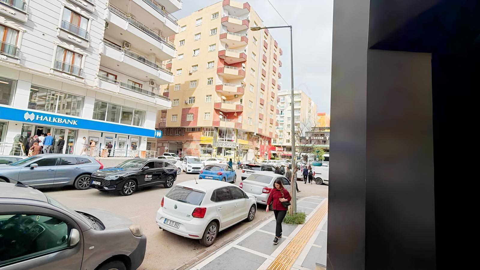 Ok Emlaktan Bulunmayan Konumda Satılık 3+1 Daire Köşe Başı — fotoğraf 23