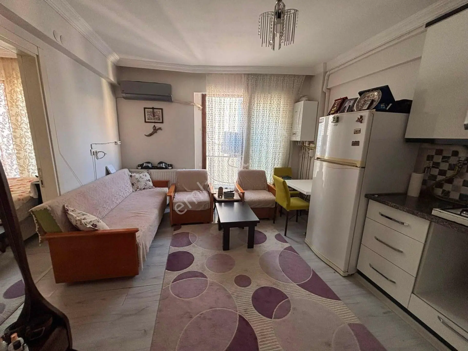 Tc Emlaktan Satılık 1+1 Daire Doğalgazlı — fotoğraf 2