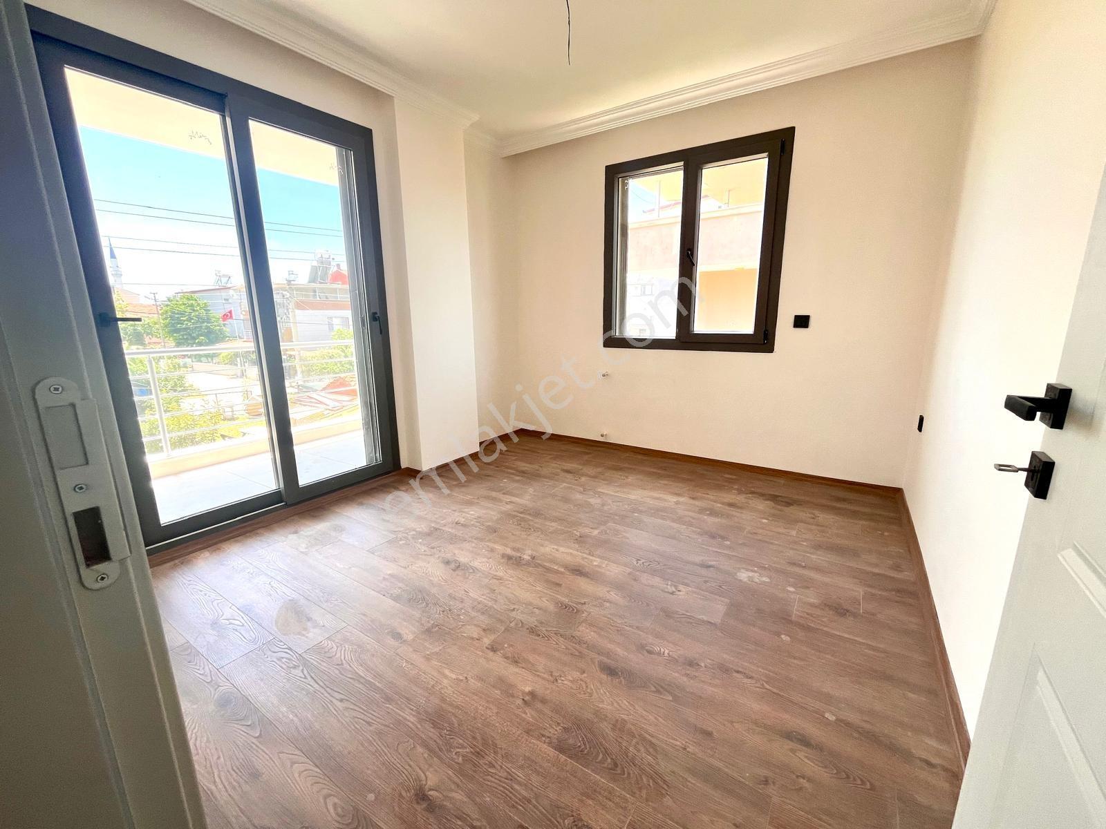 Seferihisar Payamlıda Sahile 500 Metre Bahçeli Yazlık — fotoğraf 15