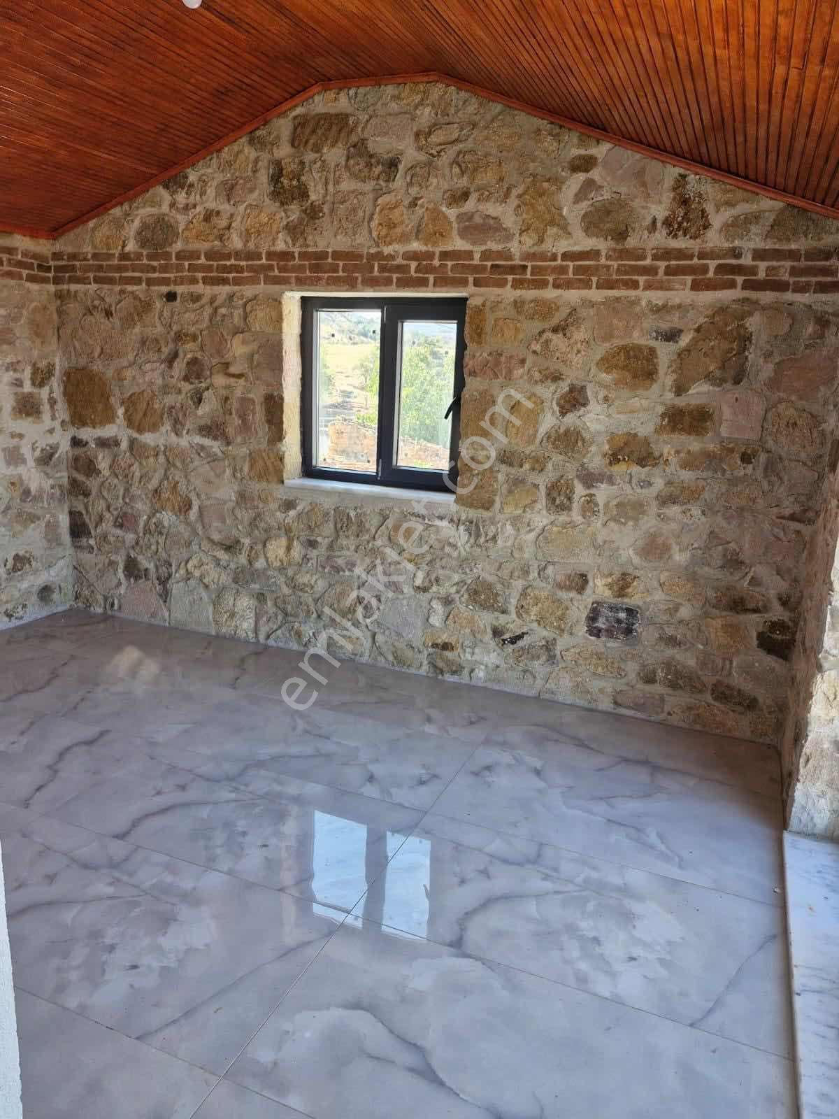 Deniz Manzaralı Teraslı Sıfır Müstakil Taş Ev — fotoğraf 3