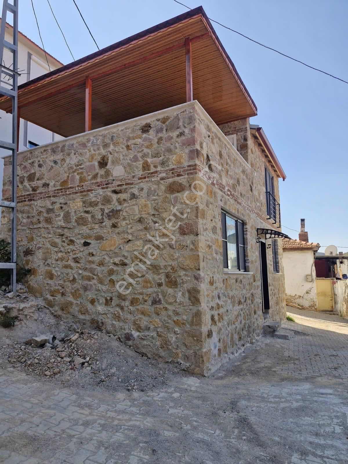 Deniz Manzaralı Teraslı Sıfır Müstakil Taş Ev — fotoğraf 21