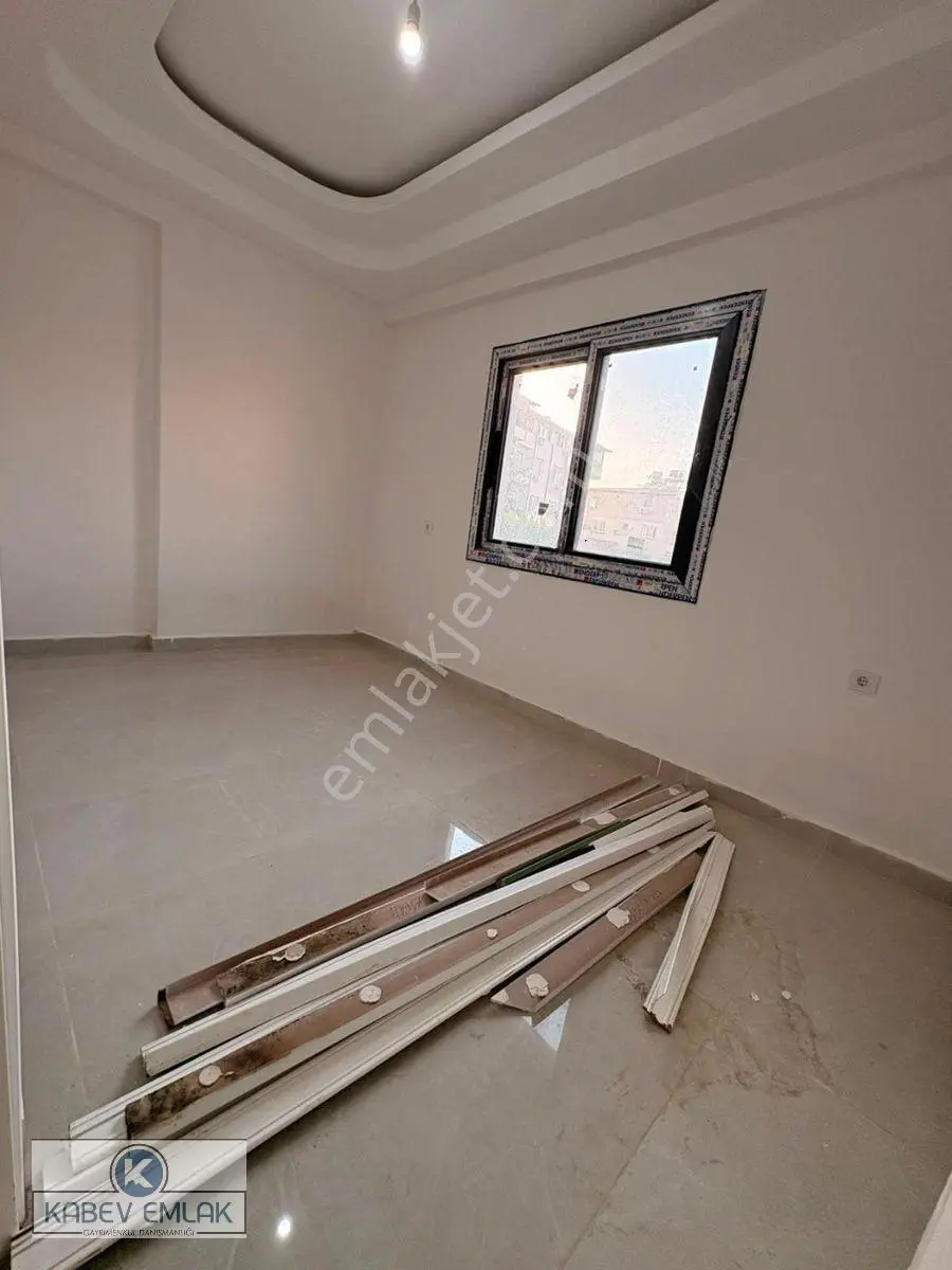 Kabev Emlaktan Satılık Fırsat Bahçeli 1+1 Daire — fotoğraf 5