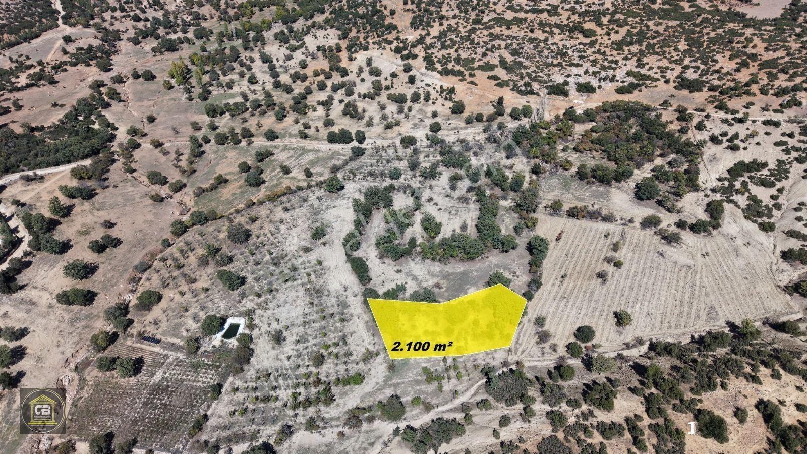 Baloğlu Gayrimenkul'den Kışla Mahallesinde 2.100m² Satılık Arazi — fotoğraf 4
