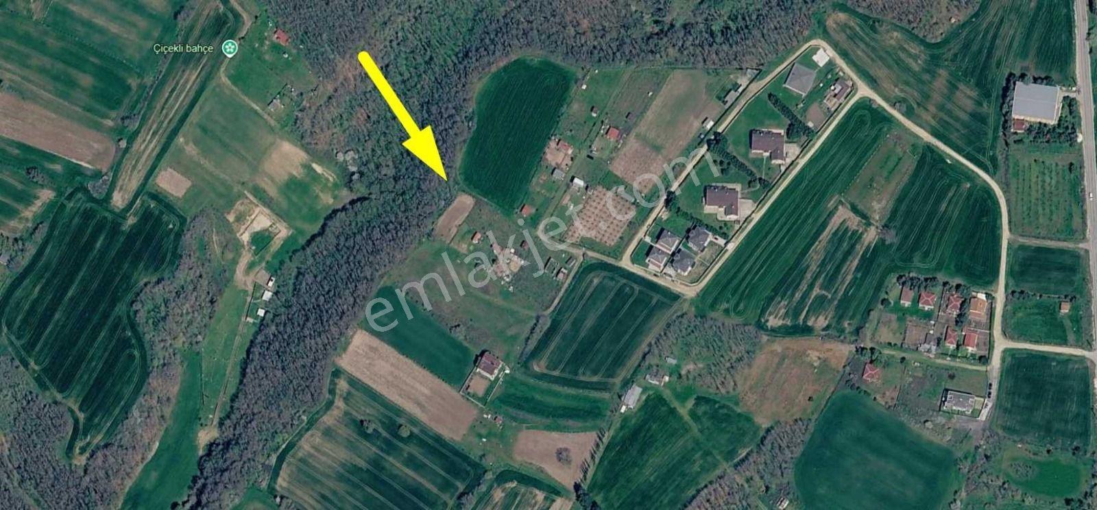Silivri Büyükçavuşlu'da , Çift Yol Cepheli 900 M2 Hisse — fotoğraf 3