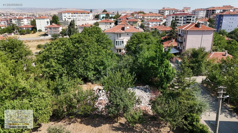 Osmanlıdan İnşaat Yapımına Uygun 8 Dairelik Arsa — fotoğraf 3