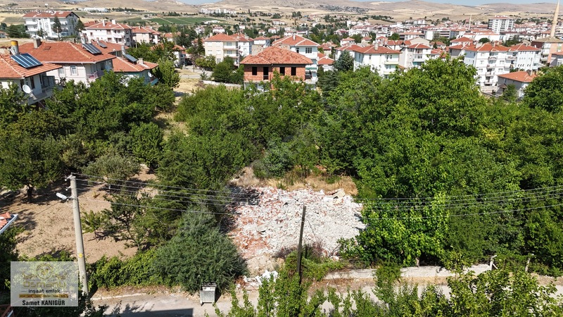 Osmanlıdan İnşaat Yapımına Uygun 8 Dairelik Arsa — fotoğraf 4