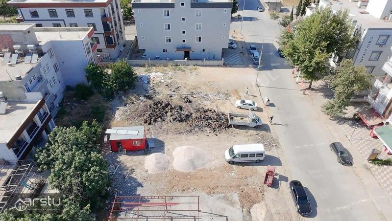 Arstu Gm Furkan'Dan Cumhuriyette Cadde Üzerinde Arsa
