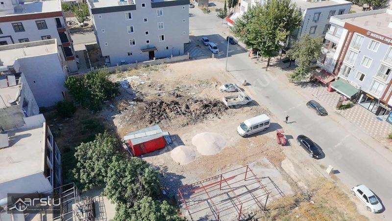 Arstu Gm Furkan'dan Cumhuriyette Cadde Üzerinde Arsa — fotoğraf 5