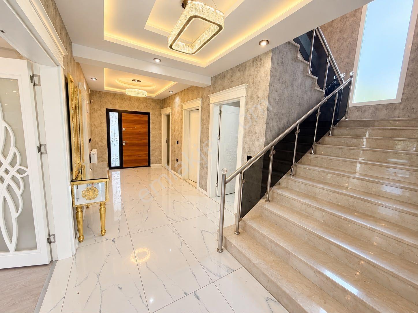 Prestijli Yaşam! Muhteşem 6+1 Lüks Villa — fotoğraf 9