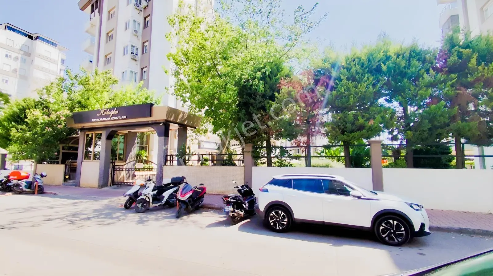 Koloğlu Sitesinde | Konyaaltı Uncalıda | Satılık 2+1 Daire — fotoğraf 20