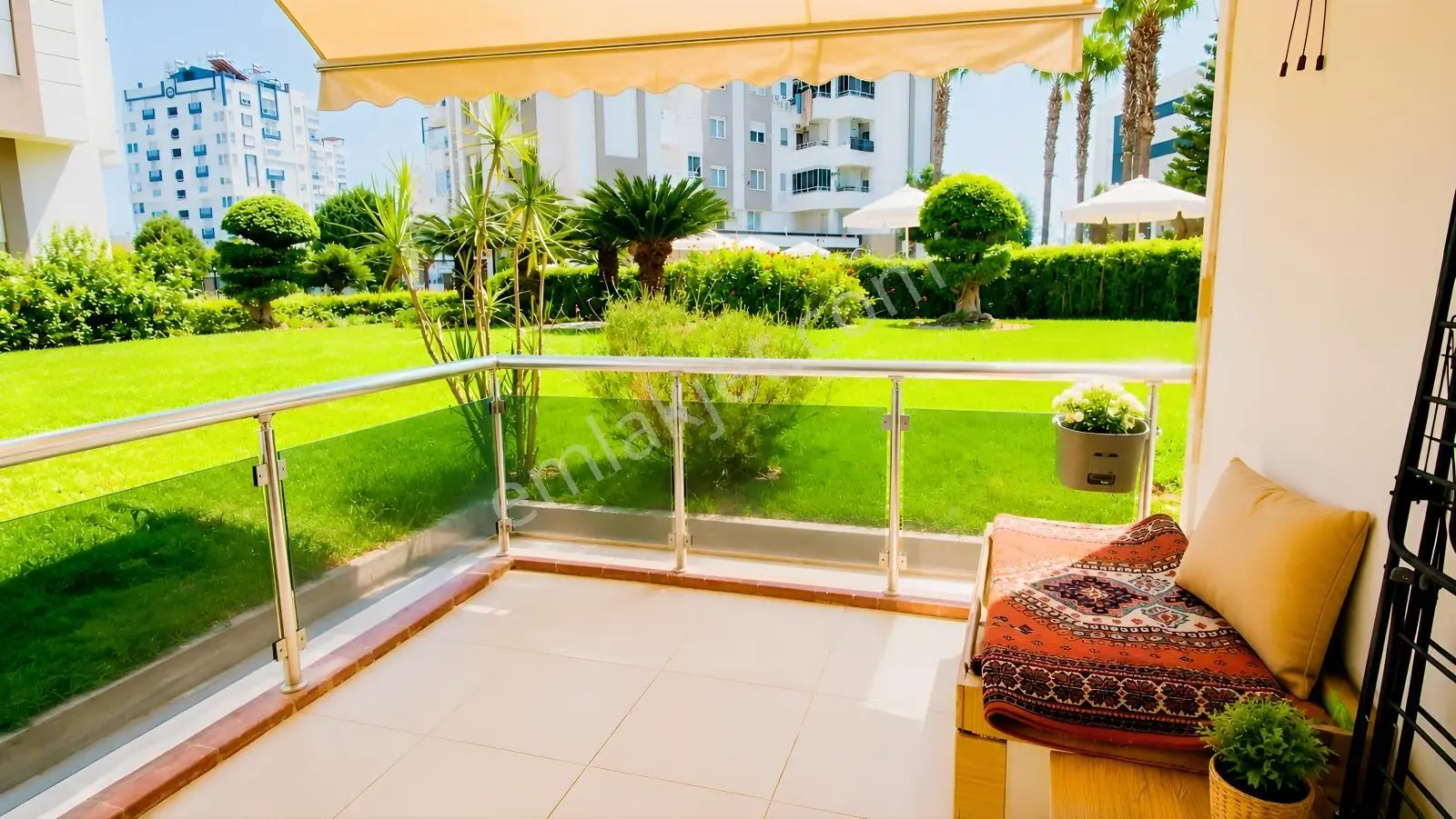 Koloğlu Sitesinde | Konyaaltı Uncalıda | Satılık 2+1 Daire — fotoğraf 21