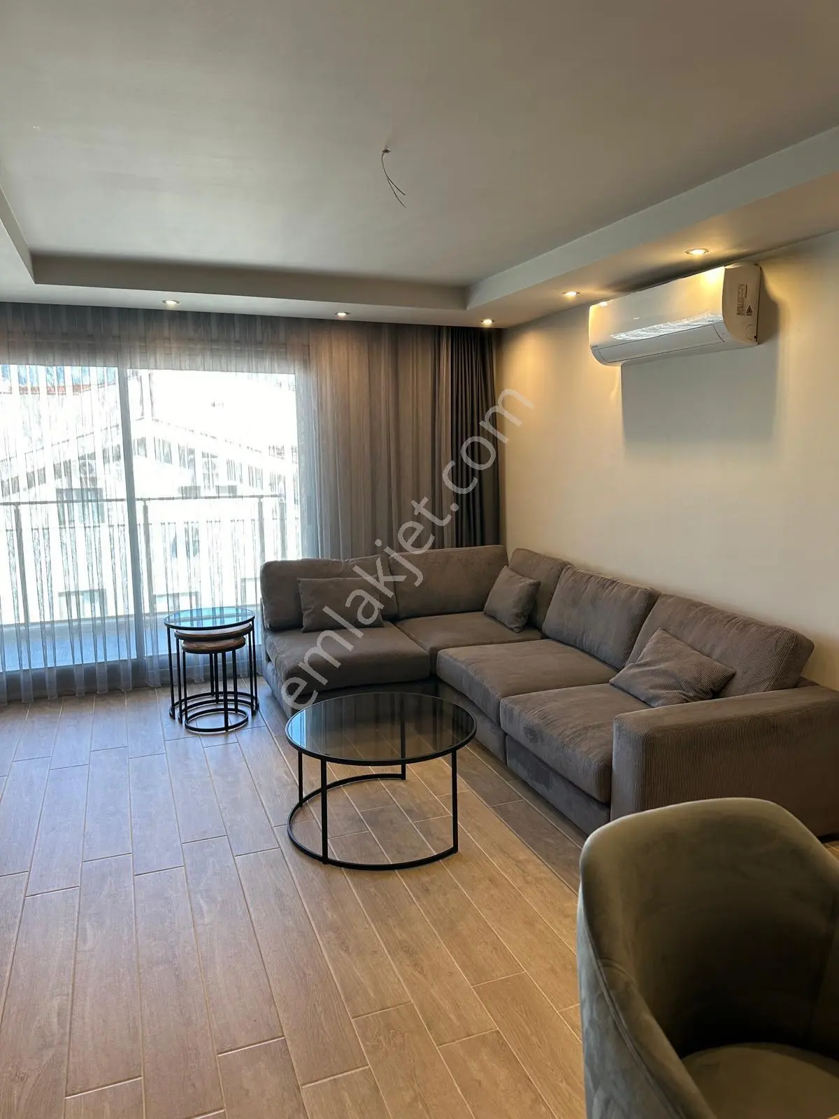 Kuşadası Marina'da Sahile Yakın Havuzlu Sitede 3+1 Satılık Daire — fotoğraf 6