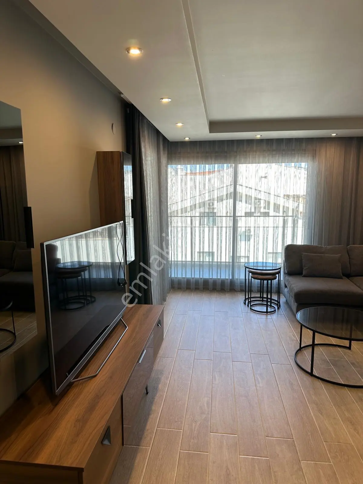 Kuşadası Marina'da Sahile Yakın Havuzlu Sitede 3+1 Satılık Daire — fotoğraf 7