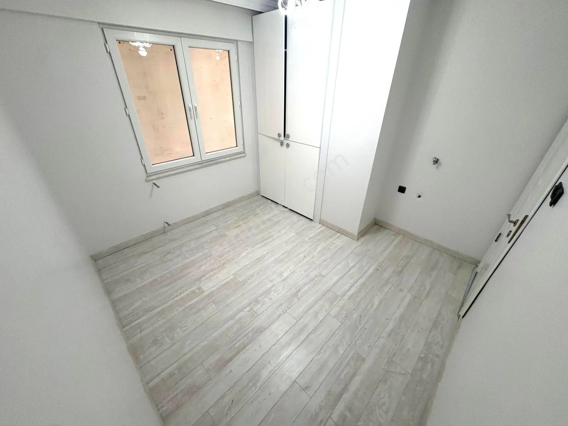 𝄞melodi'den Akçay'da Vitrinlik Ön Cephe Arakat Denize 300mt 2+1 Satılık Daire — fotoğraf 13