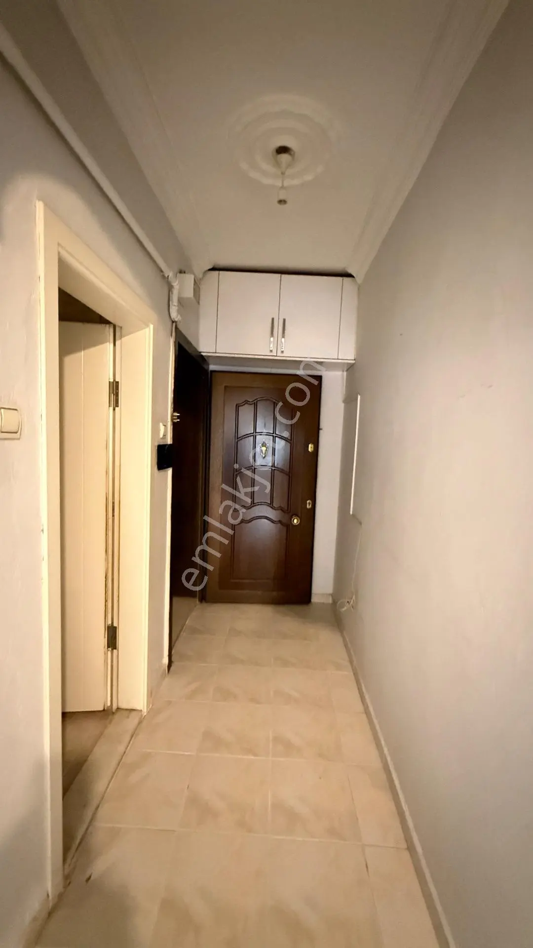 Bahçelıevler Mahallesı’nde 100. Yıl Bulvarı Altı Sıte Içınde Satılık 2 + 1 Daıre — fotoğraf 6