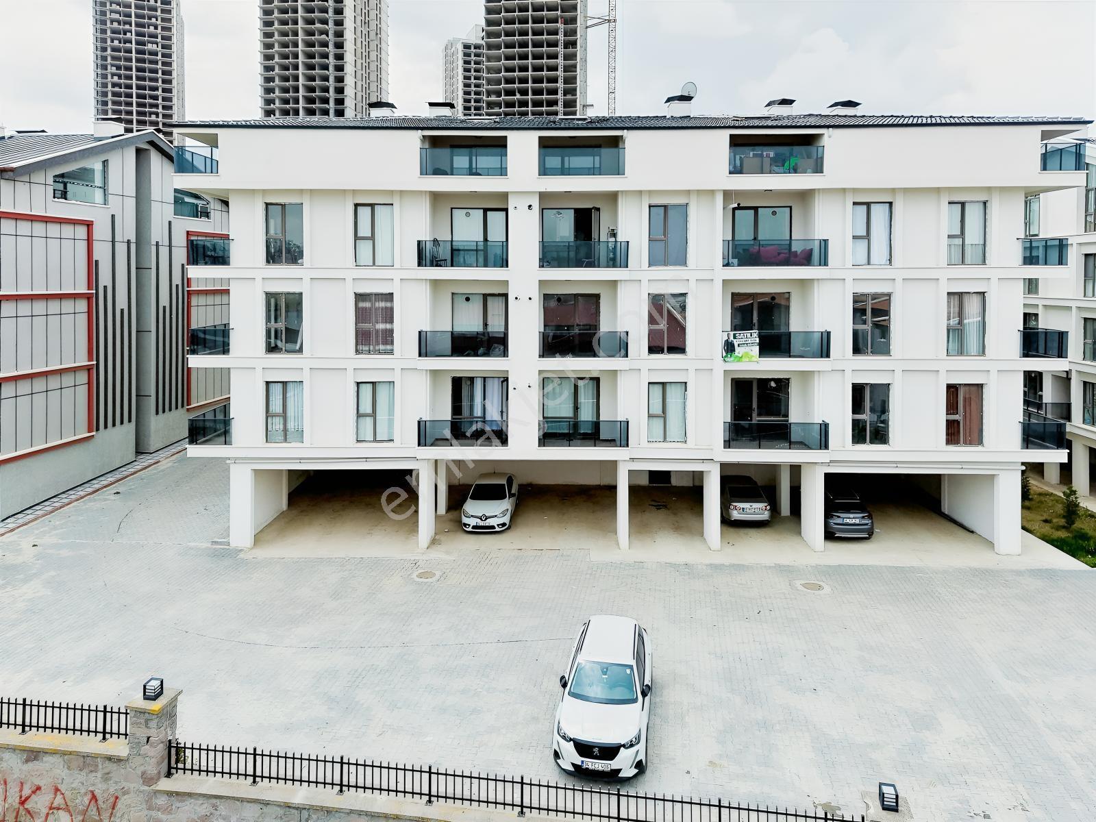 İncek Site İçinde Manzaralı Geniş Balkonlu Satılık 1+1 Daire — fotoğraf 27